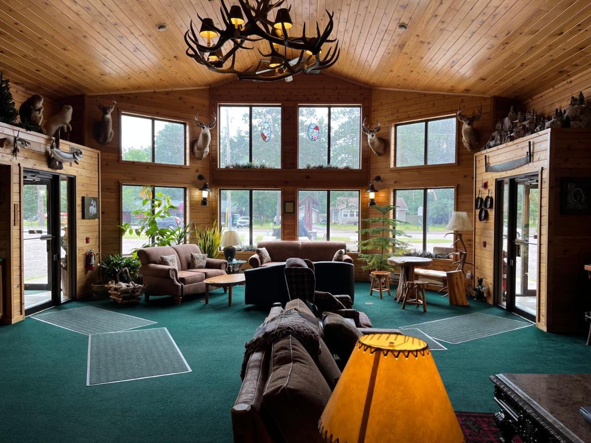 Boulder Bear Motor Lodge Boulder Junction Экстерьер фото