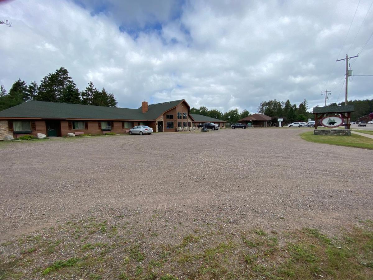 Boulder Bear Motor Lodge Boulder Junction Экстерьер фото