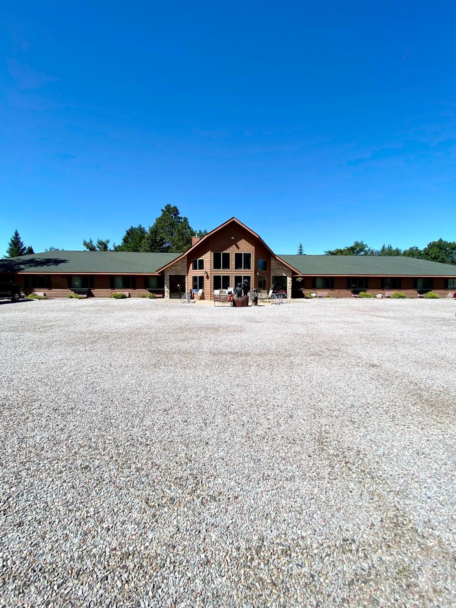 Boulder Bear Motor Lodge Boulder Junction Экстерьер фото